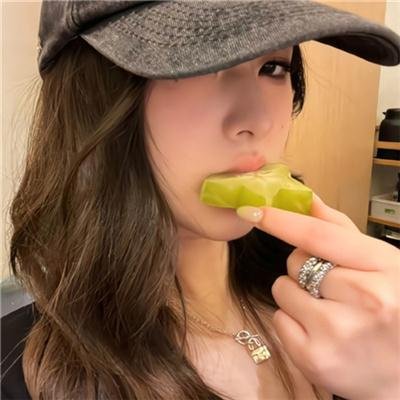 玛莎搭上三个男人