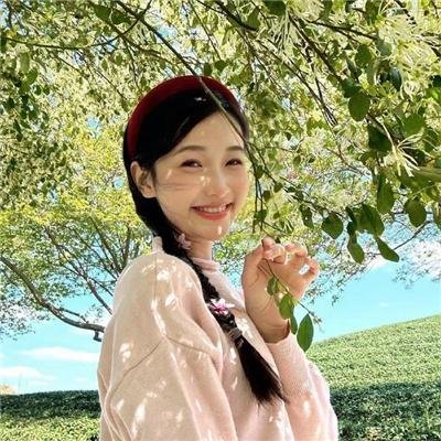 两个伊莲娜